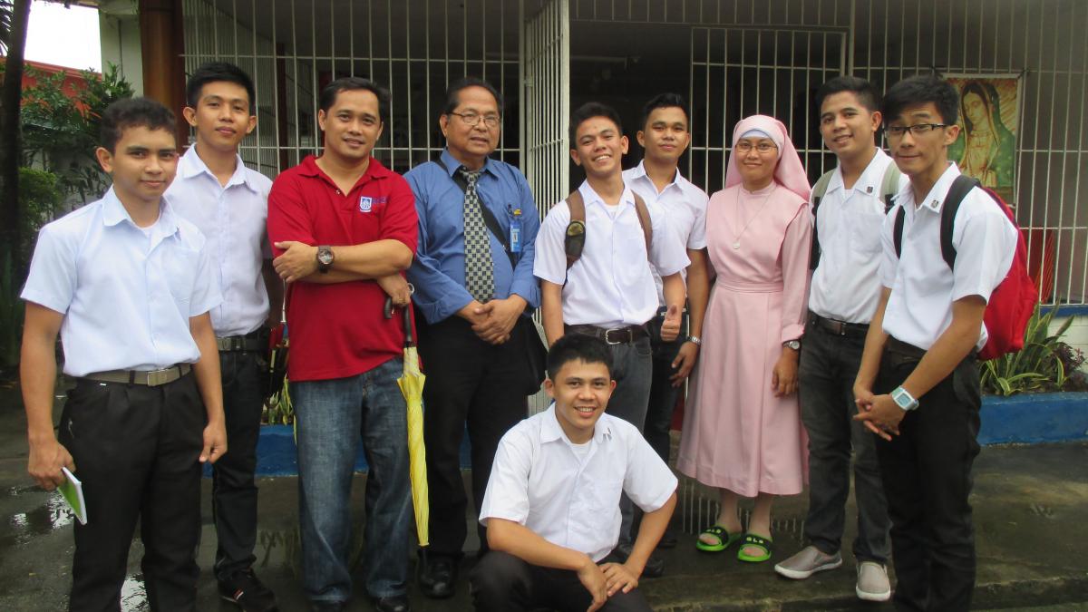 Dualtech students helped care for the Aged in Calamba City