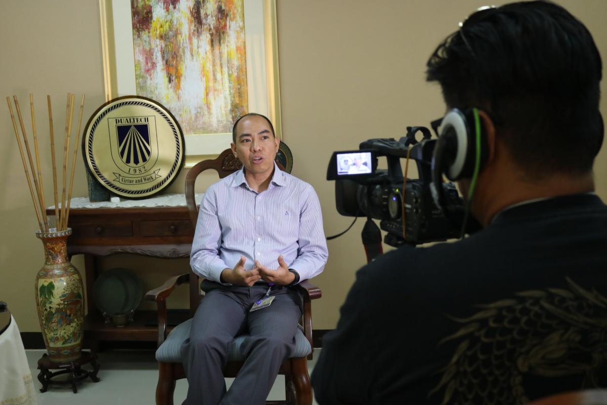 Jhuvie Orejas ASEAN Service Manager Hospira